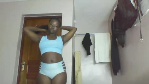 Snapshot of sexypamm chatting on 04.29.26 sexypamm online show from 04.29.26