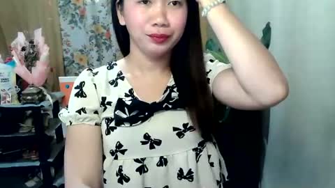 Snapshot of sexypinay_dianara chatting on 06.17.26 sexypinay_dianara online show from 06.17.26
