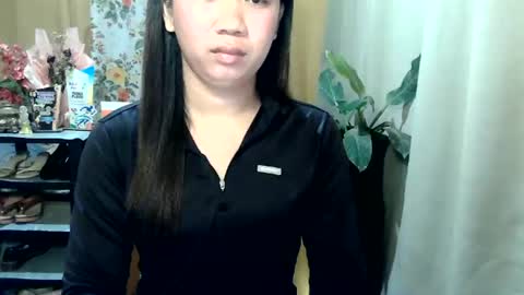 Snapshot of sexypinay_dianara chatting on 06.23.26 sexypinay_dianara online show from 06.23.26