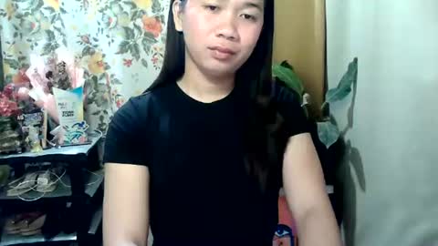 Snapshot of sexypinay_dianara chatting on 06.25.26 sexypinay_dianara online show from 06.25.26