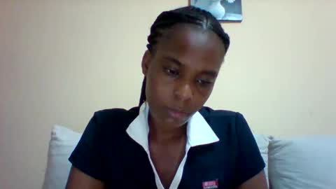DOVY ACHIENG online show from 01.21.25