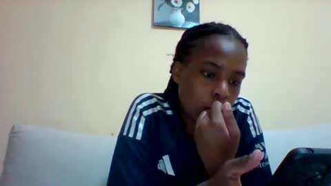 DOVY ACHIENG online show from 01.31.25