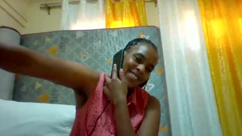 DOVY ACHIENG online show from 02.21.25