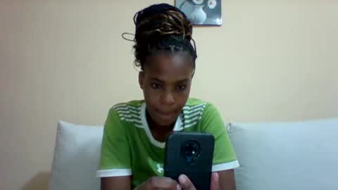 DOVY ACHIENG online show from 02.23.25