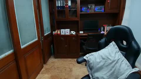 R A C H E L online show from 11.30.25