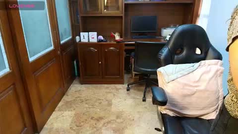 R A C H E L online show from 12.22.25