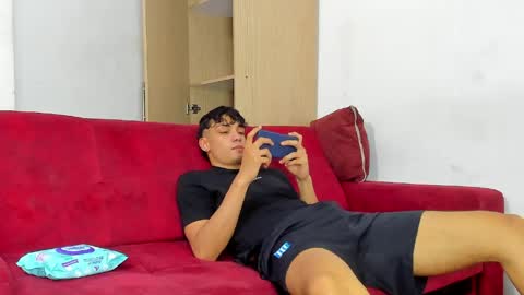 Snapshot of sexys_boys18 chatting on 05.26.26 MATIAS-18 THIAHO -18 MAX-19 NICOKALY-19 CAIN-19 MOD ESTEBAN online show from 05.26.26