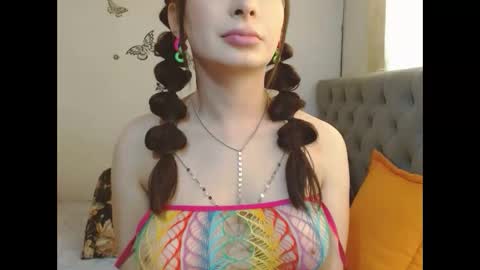 Venus Independent Model online show from 12.04.25