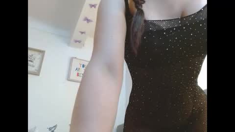 Venus Independent Model online show from 02.27.26