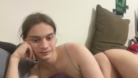 Snapshot of sexyshayla_twink chatting on 03.16.26 sexyshayla_twink online show from 03.16.26
