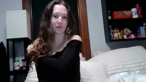 Snapshot of sexystephanie04 chatting on 09.15.25 sexystephanie04 online show from 09.15.25