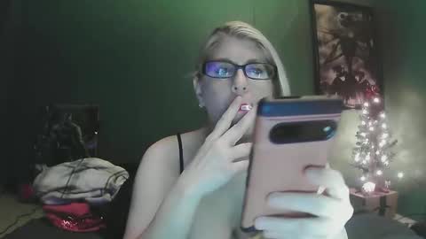 sexystripper69 online show from 12.30.24