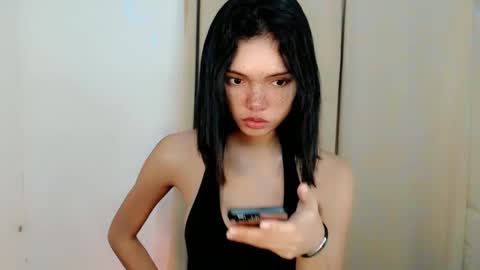 Snapshot of sexytight_tanya chatting on 10.09.25 sexytight_tanya online show from 10.09.25