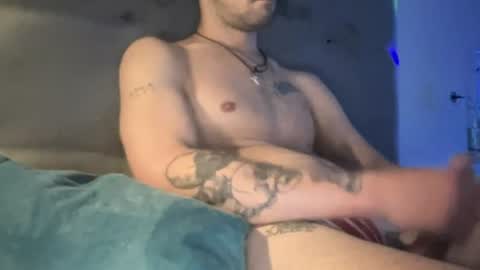 Snapshot of sexyvalerynsx chatting on 07.16.26 Valsexxx91 online show from 07.16.26