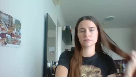 Snapshot of sexyviolettcat chatting on 02.19.26 Victory online show from 02.19.26