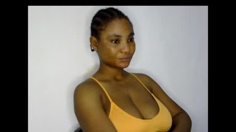 Snapshot of sexyvvy chatting on 07.04.26 sexyvvy online show from 07.04.26