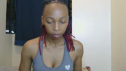 Snapshot of sexyy_sirenn chatting on 05.13.26 sexyy_sirenn online show from 05.13.26