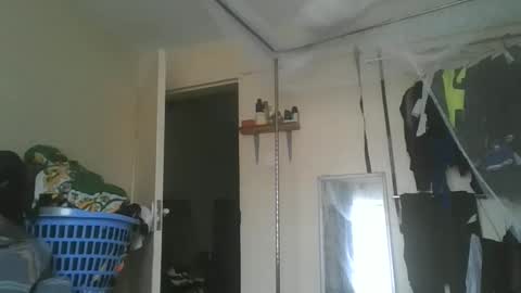 Mel online show from 11.10.25