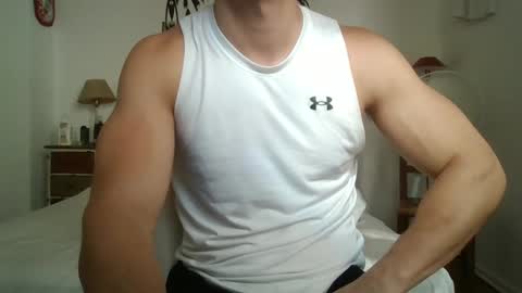Snapshot of sexyyphilip chatting on 12.20.24 sexyyphilip online show from 12.20.24