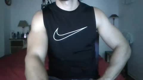 Snapshot of sexyyphilip chatting on 03.04.25 sexyyphilip online show from 03.04.25