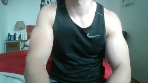 Snapshot of sexyyphilip chatting on 09.09.25 sexyyphilip online show from 09.09.25