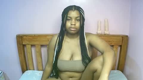 Snapshot of sexyyred_ chatting on 05.29.26 sexyyred_ online show from 05.29.26