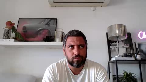 Snapshot of sexyyturkk chatting on 10.15.25 Arda online show from 10.15.25