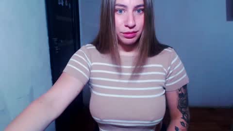 Snapshot of sexyyuliia777 chatting on 07.05.26 Yuliia online show from 07.05.26