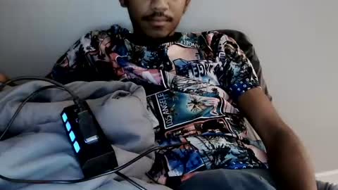 Snapshot of shabuda_hill22 chatting on 06.16.26 Shabuda Hill online show from 06.16.26