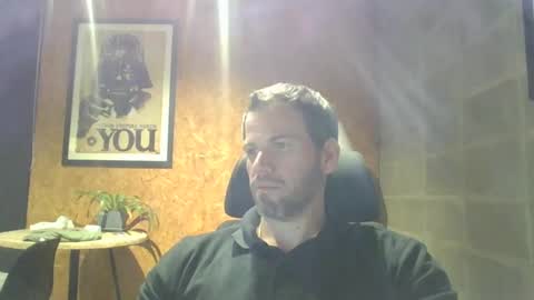 Snapshot of shad0w_hunter chatting on 12.04.24 shad0w_hunter online show from 12.04.24