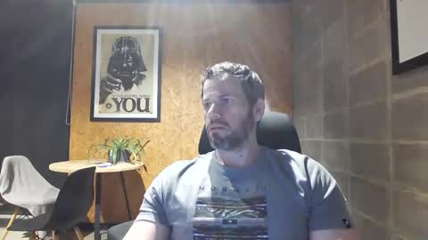 Snapshot of shad0w_hunter chatting on 12.19.24 shad0w_hunter online show from 12.19.24