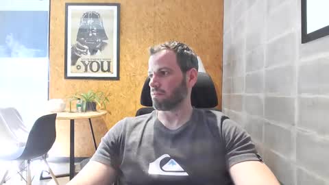 Snapshot of shad0w_hunter chatting on 12.26.24 shad0w_hunter online show from 12.26.24