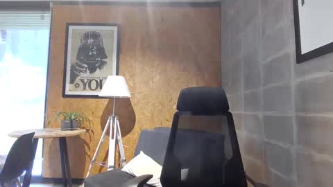 Snapshot of shad0w_hunter chatting on 01.16.25 shad0w_hunter online show from 01.16.25