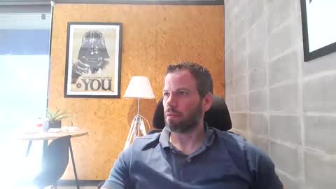 Snapshot of shad0w_hunter chatting on 01.31.25 shad0w_hunter online show from 01.31.25