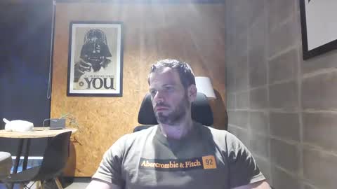 Snapshot of shad0w_hunter chatting on 02.17.25 shad0w_hunter online show from 02.17.25