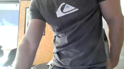 Snapshot of shad0w_hunter chatting on 02.28.25 shad0w_hunter online show from 02.28.25