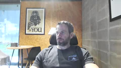 Snapshot of shad0w_hunter chatting on 03.10.25 shad0w_hunter online show from 03.10.25