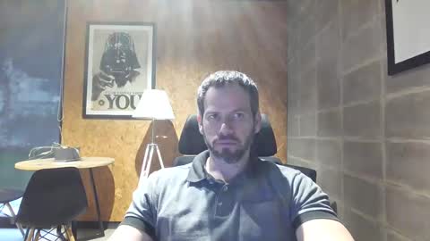 Snapshot of shad0w_hunter chatting on 03.12.25 shad0w_hunter online show from 03.12.25