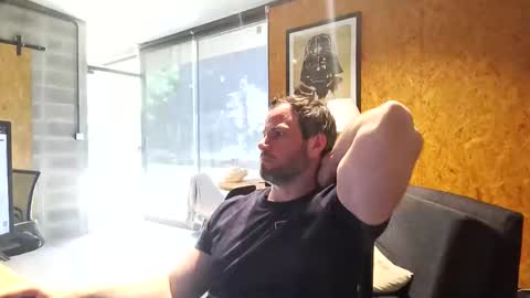 Snapshot of shad0w_hunter chatting on 02.03.26 shad0w_hunter online show from 02.03.26