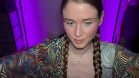 Snapshot of shadebabe chatting on 07.01.26 shadebabe online show from 07.01.26