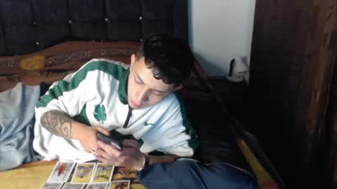Snapshot of shadow_men_ chatting on 04.15.26 james online show from 04.15.26
