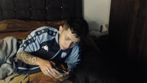 Snapshot of shadow_men_ chatting on 04.22.26 james online show from 04.22.26
