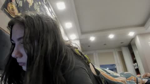 Snapshot of shadow_raffi chatting on 12.28.24 shadow_raffi online show from 12.28.24