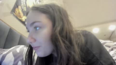 Snapshot of shadow_raffi chatting on 01.26.25 shadow_raffi online show from 01.26.25