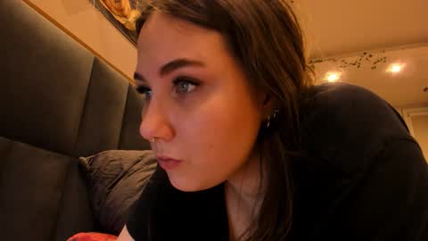 Snapshot of shadow_raffi chatting on 10.24.25 shadow_raffi online show from 10.24.25