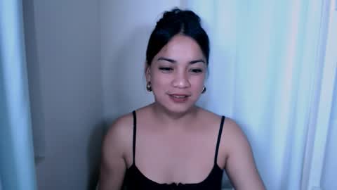 Snapshot of shadowseductress chatting on 02.17.26 shadowseductress online show from 02.17.26