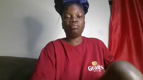 Snapshot of shadowsweet34 chatting on 04.04.26 val online show from 04.04.26