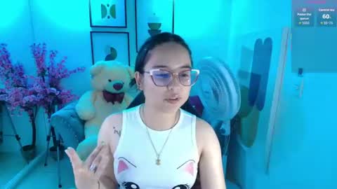 Snapshot of shady_bug chatting on 06.16.26 Shady online show from 06.16.26