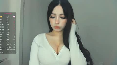 Snapshot of shaecatalina chatting on 06.05.26 shaecatalina online show from 06.05.26