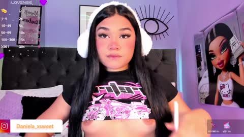 Snapshot of shairytovar chatting on 01.24.25 shairytovar online show from 01.24.25